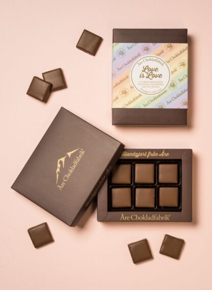 Pralinask Love is Love